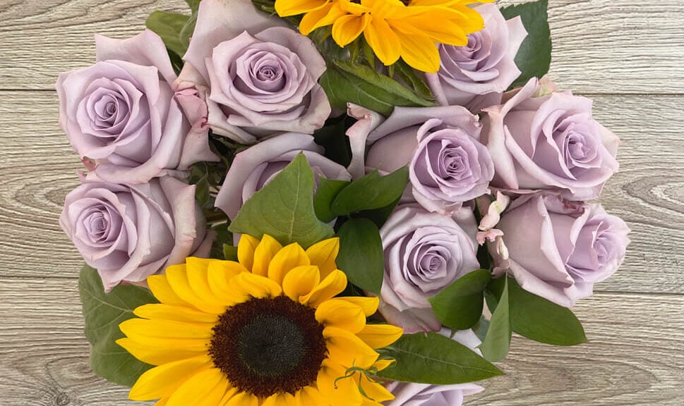 The Art of Gifting Fresh Flowers: Expressing Emotion Through Blooms